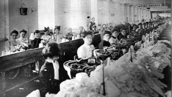 8-mart-kadınlar-günü-triangle-fabrikasiİİİ